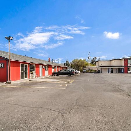 Rodeway Inn Yakima Bagian luar foto