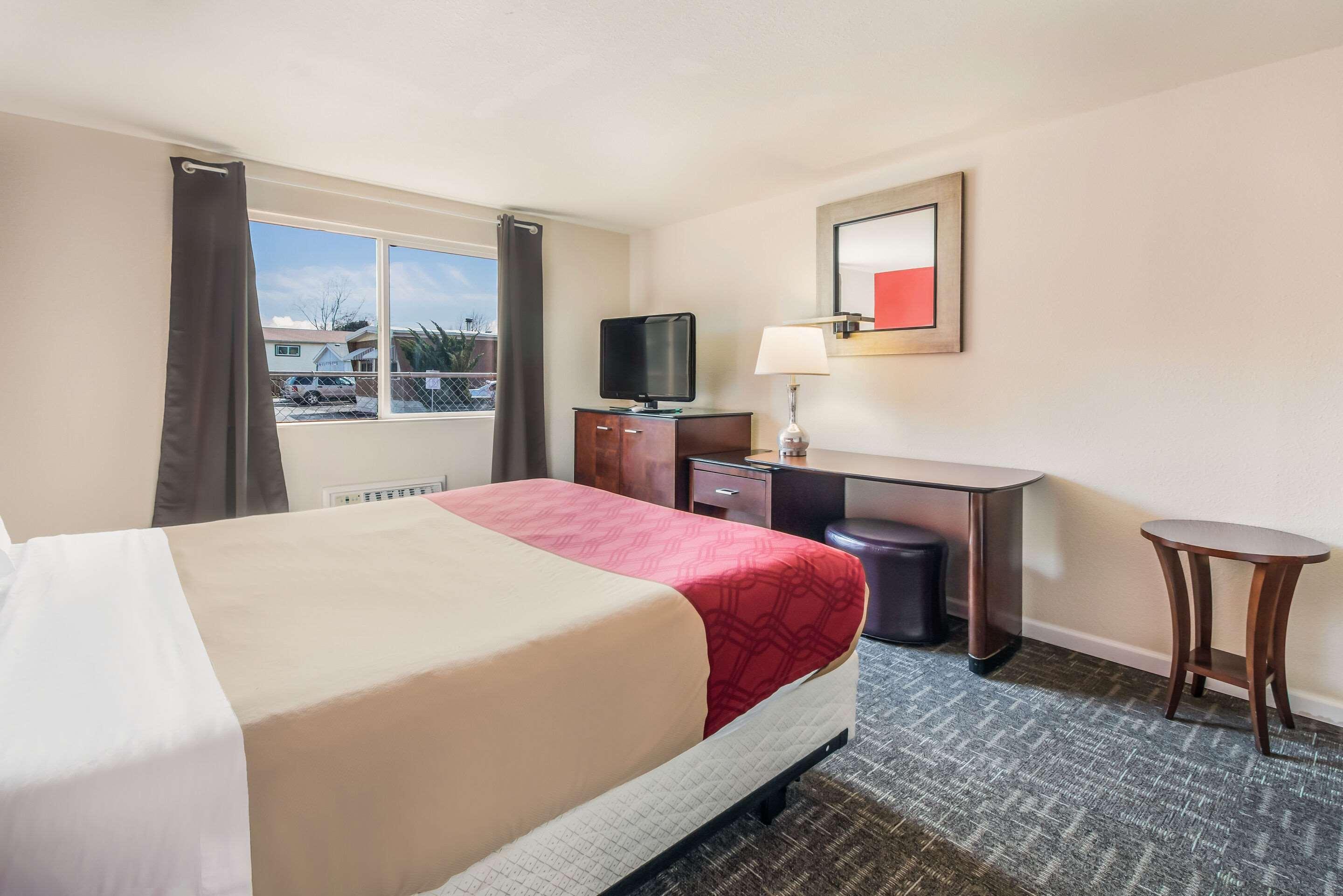 Rodeway Inn Yakima Bagian luar foto