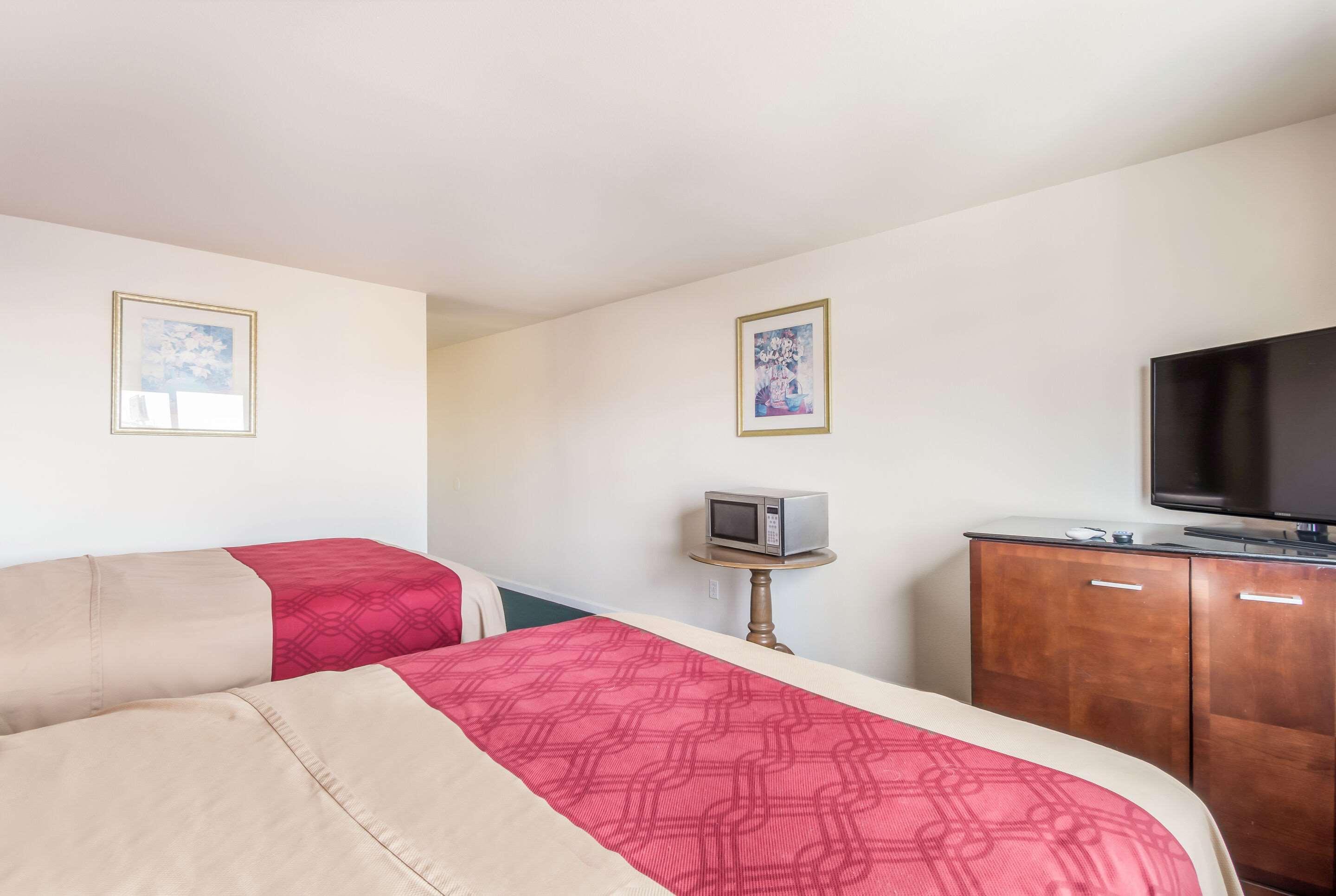 Rodeway Inn Yakima Bagian luar foto
