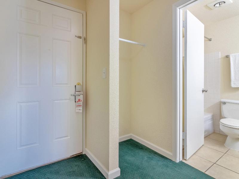 Rodeway Inn Yakima Bagian luar foto